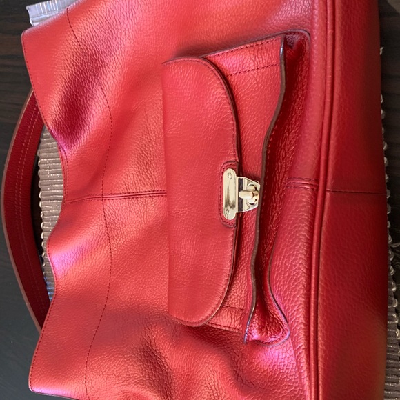 Red leather Banana Republic Shoulder Bag - Picture 2 of 7